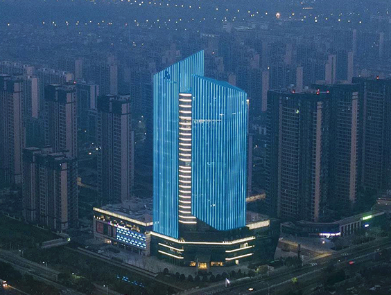 探秘光影萬豪！國際五星級酒店夜景震撼來襲